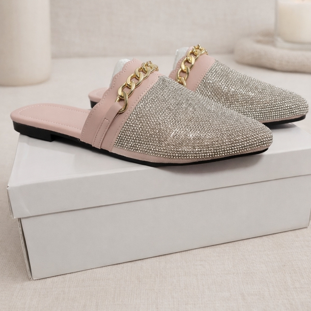 NIB Taytoe Size 8 Bling Bling Elegant Pink and Silver Women's Mules